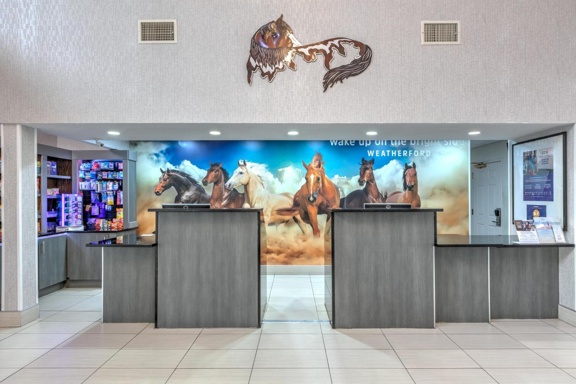 La Quinta By Wyndham Уедърфорд Екстериор снимка